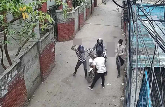 মগবাজারে প্রকাশ্যে দুর্ধর্ষ ছিনতাইয়ের ঘটনায় মামলা