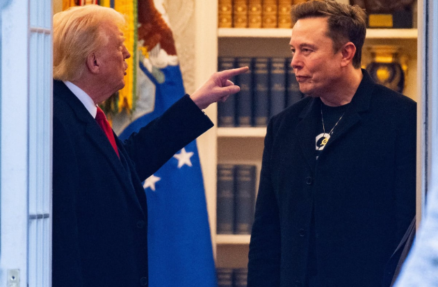হঠাৎ ট্রাম্প প্রশাসনের দায়িত্ব ছাড়লেন ইলন মাস্ক