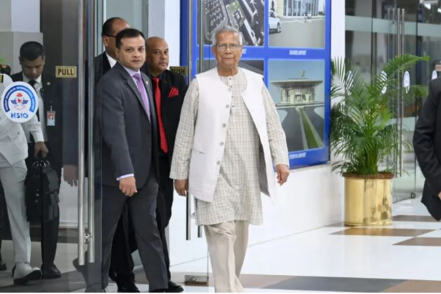 আজ দেশে ফিরছেন প্রধান উপদেষ্টা