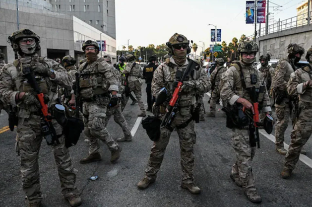 ‘নো কিংস’ বিক্ষোভের মধ্যেও সামরিক কুচকাওয়াজ আয়োজন ট্রাম্পের