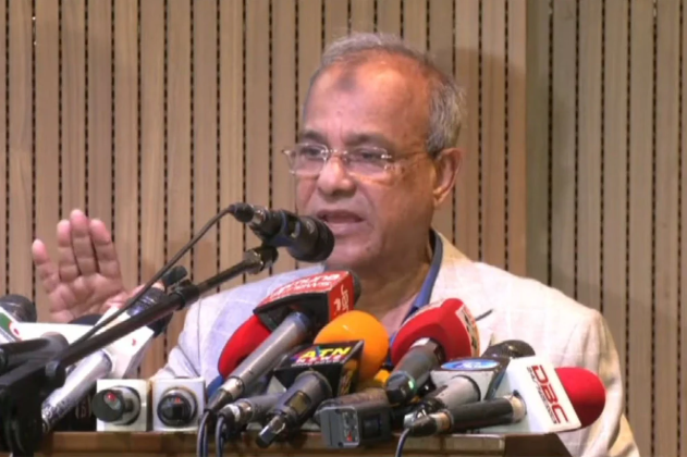 জীবন বাজি রেখে মাদক নির্মূলে কাজ করছে পুলিশ : স্বরাষ্ট্র উপদেষ্টা