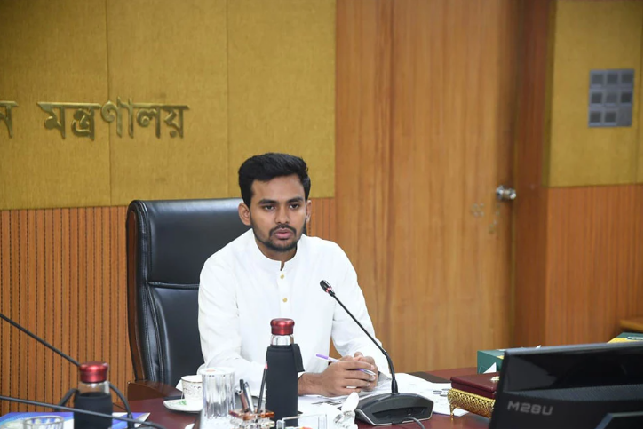 নতুন বাংলাদেশ গড়তে ‘তারুণ্যের উৎসব’ চলবে ৩১ ডিসেম্বর পর্যন্ত : উপদেষ্টা আসিফ