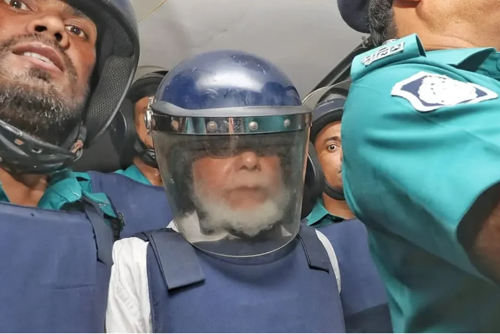 সাবেক প্রধান বিচারপতি খায়রুল হক ৭ দিনের রিমান্ডে