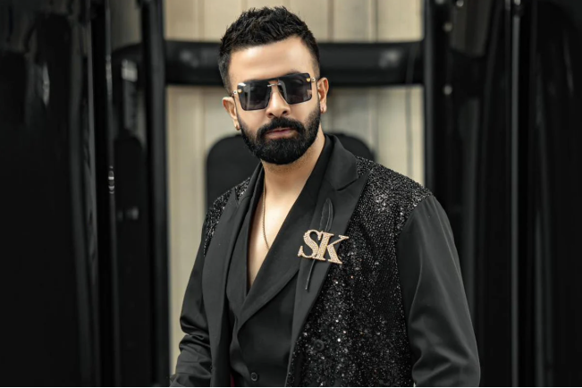 বড় কিছু নিয়ে ফিরছেন শাকিব খান, দিলেন বার্তা