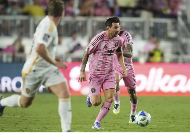 মেসির গোল ও অ্যাসিস্টে জয়ে ফিরল মায়ামি