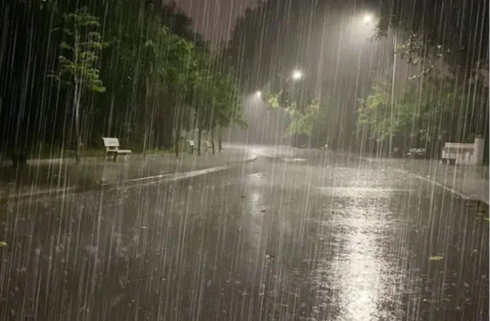 লঘুচাপের প্রভাবে সারাদেশে বাড়বে বৃষ্টি