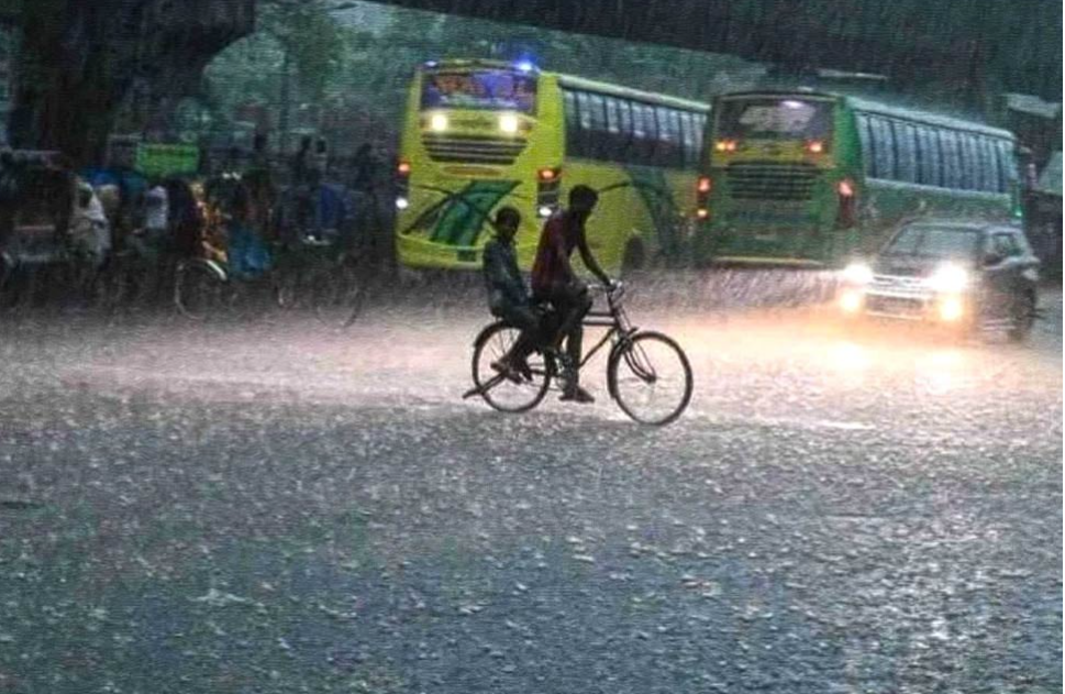 পাঁচদিন টানা বৃষ্টির আভাস