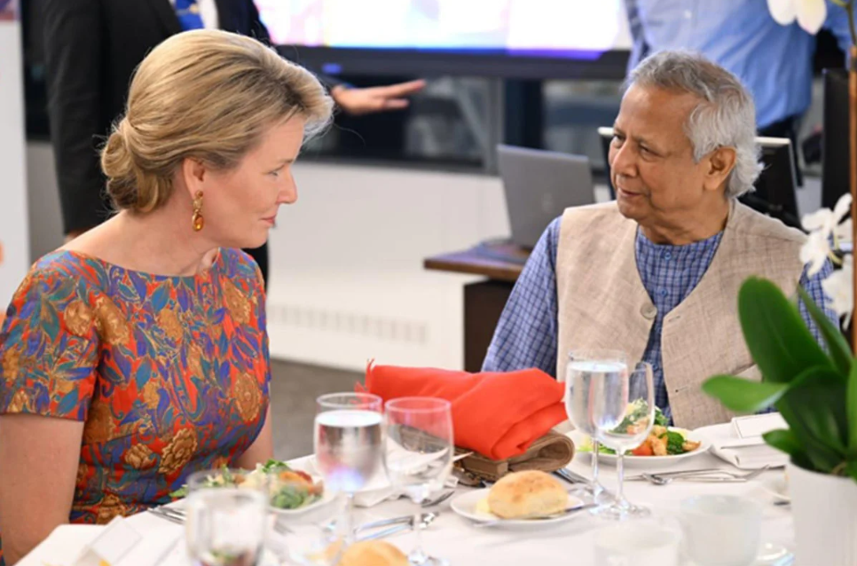 প্রধান উপদেষ্টার সঙ্গে বেলজিয়ামের রাণী এবং সাবেক ব্রিটিশ প্রধানমন্ত্রীর সাক্ষাৎ