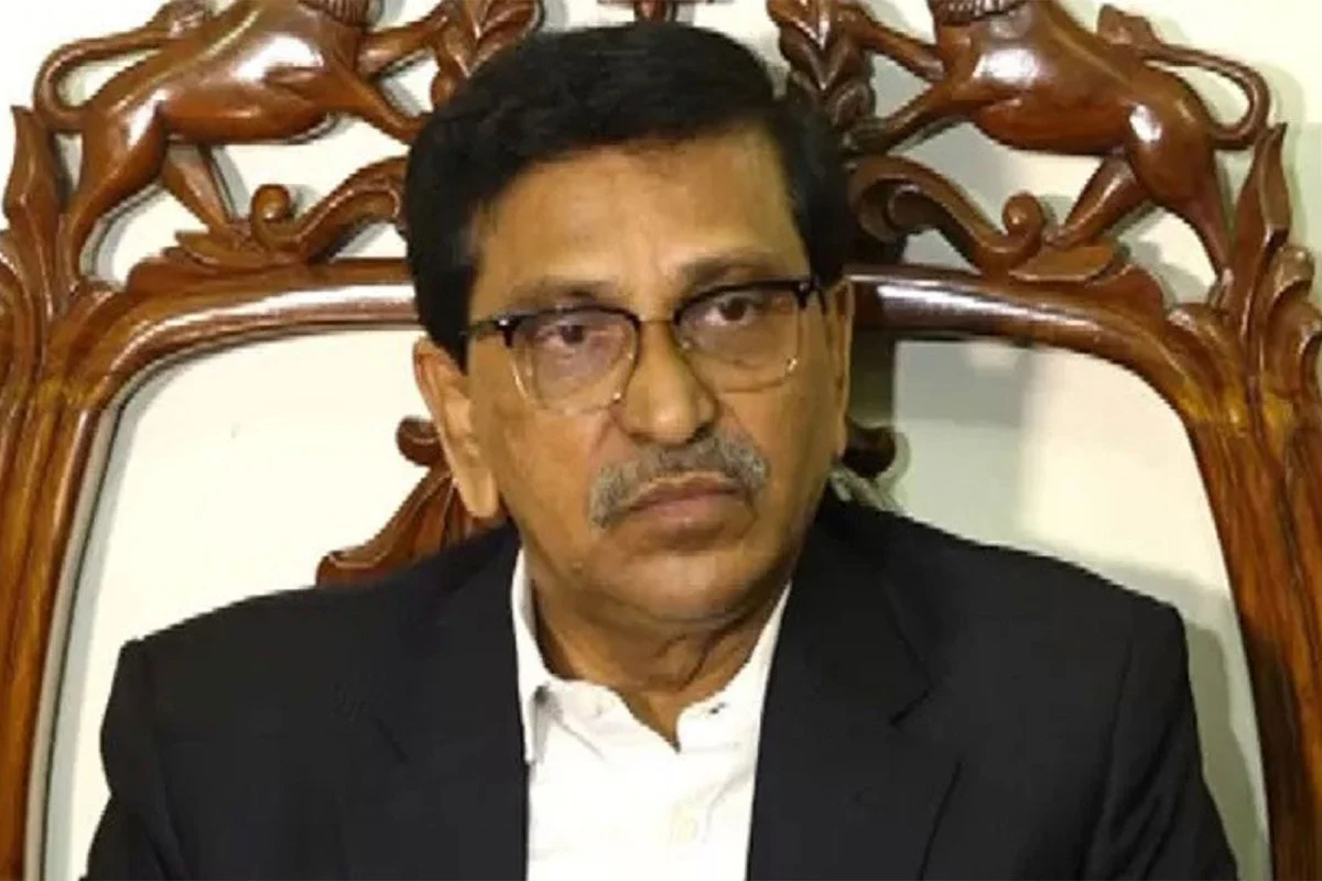 হানিফসহ চারজনের বিরুদ্ধে ট্রাইব্যুনালে অভিযোগ দাখিল