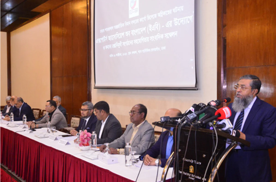 শাহজালালে অগ্নিকাণ্ড : রফতানিকারকদের ৬ দাবি