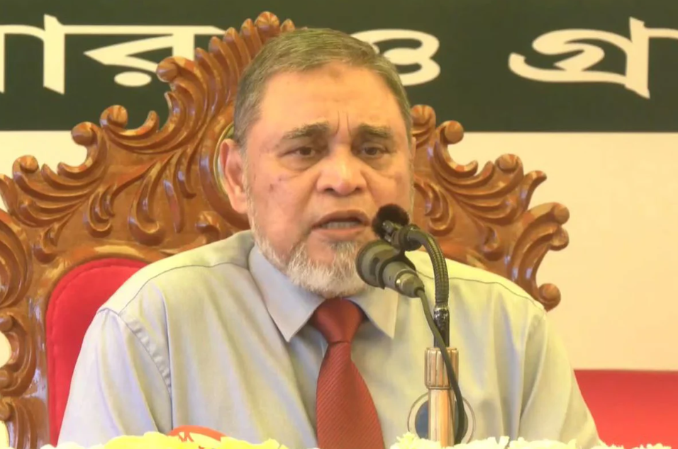 সংকটময় মুহূর্তে দেশ, কোনদিকে যাবে তা নির্ভর করছে নির্বাচনের ওপর : সিইসি