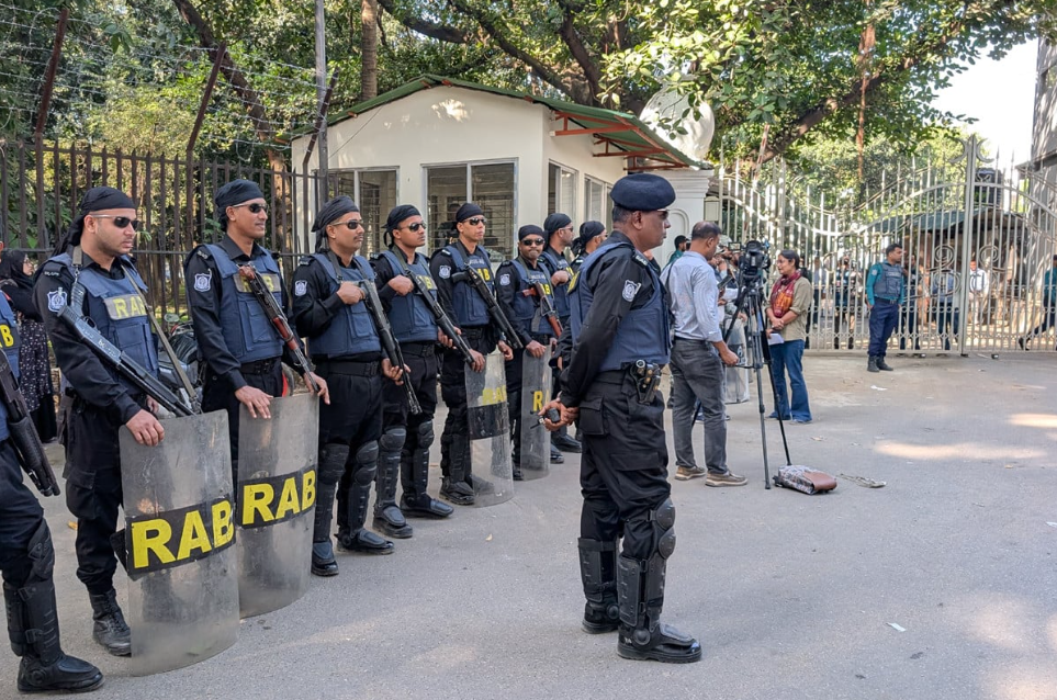 রায়ের আগে ট্রাইব্যুনালে নিরাপত্তা জোরদার