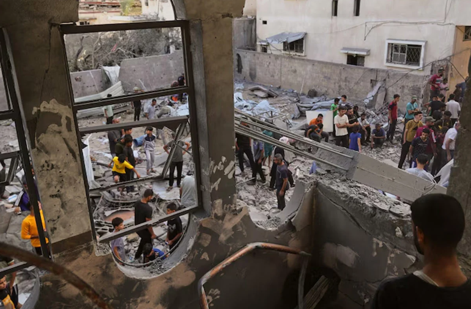 গাজায় ইসরায়েলি বাহিনীর হামলায় নিহত ৪