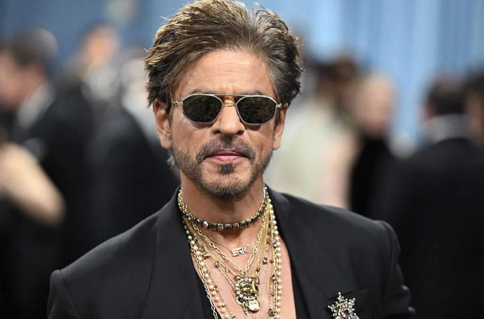 অনিদ্রায় ভুগতেন শাহরুখ খান, রাতে ঘুমাতেন মাত্র চার ঘণ্টা