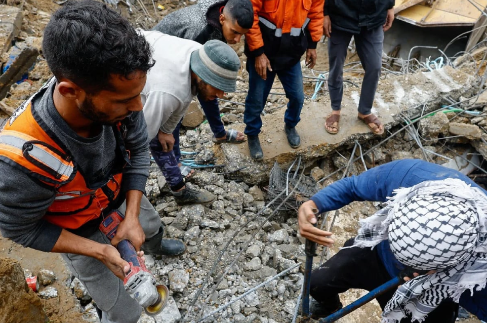 লেবাননে বিমান হামলা চালালো ইসরায়েল