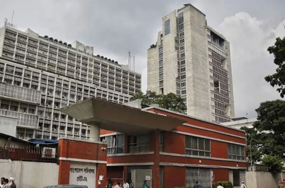 সচিবালয়ে ভাতা চালুর আন্দোলনে গ্রেফতার ১৪ জন রিমান্ডে