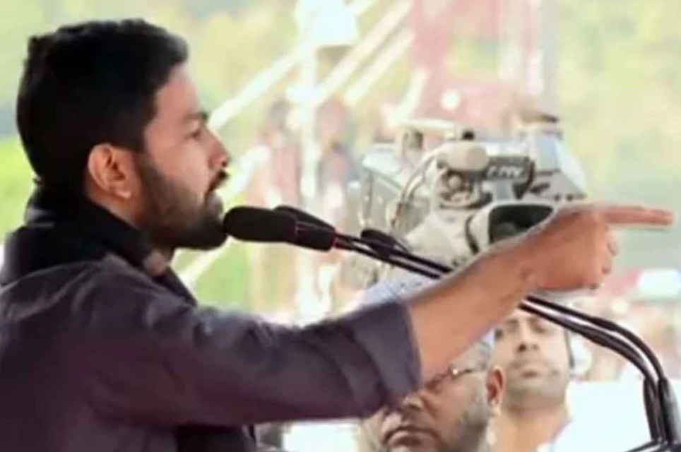 ইনকিলাব মঞ্চের ২৪ ঘণ্টার আল্টিমেটাম