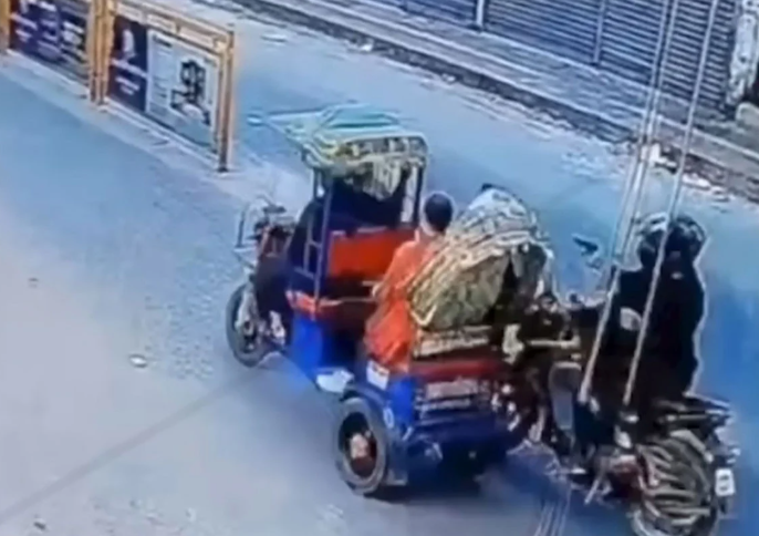 যে অটোরিকশায় গুলিবিদ্ধ হন হাদি, সেই চালকের জবানবন্দি