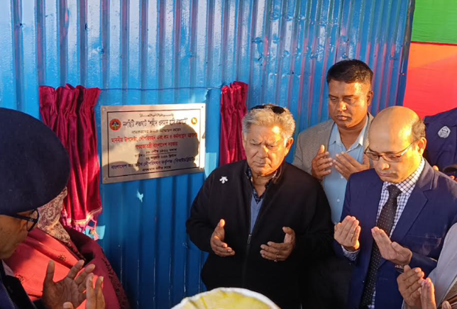 জানুয়ারিতেই হাদি হত্যাকাণ্ডে জড়িতদের মুখোশ উন্মোচন হবে : নৌ উপদেষ্টা