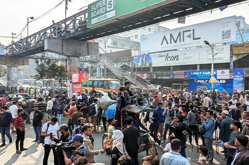 সায়েন্সল্যাবে ‘অধ্যাদেশ মঞ্চ’ স্থাপন করে গণজমায়েতের ঘোষণা