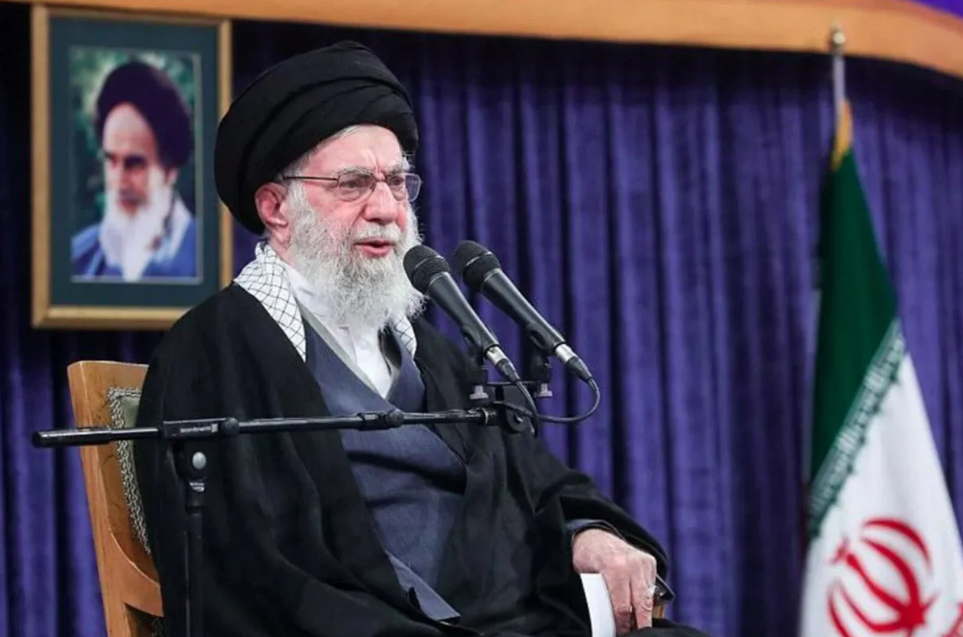 বিক্ষোভে ‘হাজার হাজার’ নিহতের নেপথ্যে যুক্তরাষ্ট্র-ইসরায়েল: খামেনি